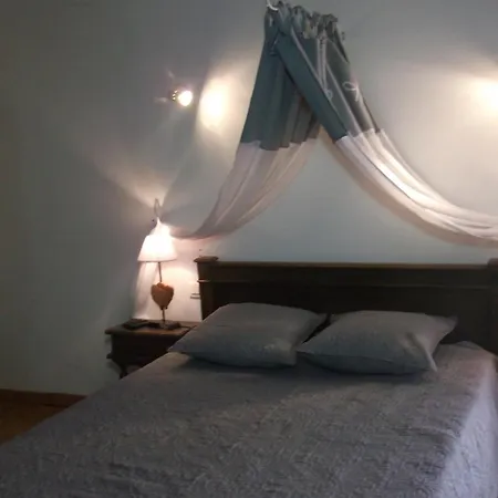 La Grange D'antan Alojamento de Acomodação e Pequeno-almoço 3*