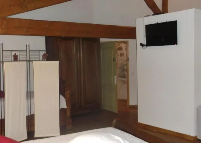 Couette-café La Grange D'antan 3*